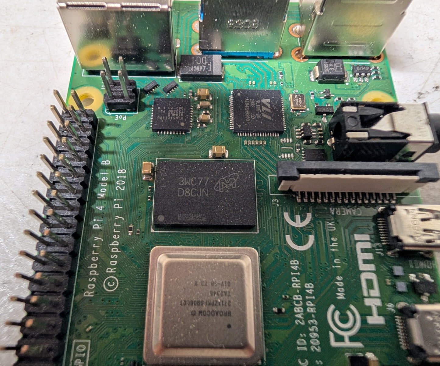 Raspberry Pi 4 8GB Model B Board w/ Pi Zero W Lot