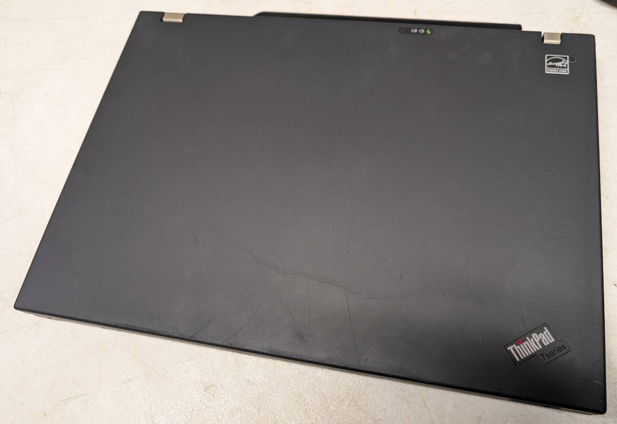 IBM Lenovo ThinkPad T61 15.4" Vintage Windows XP laptop