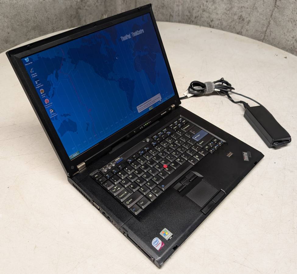 IBM Lenovo ThinkPad T61 15.4" Vintage Windows XP laptop
