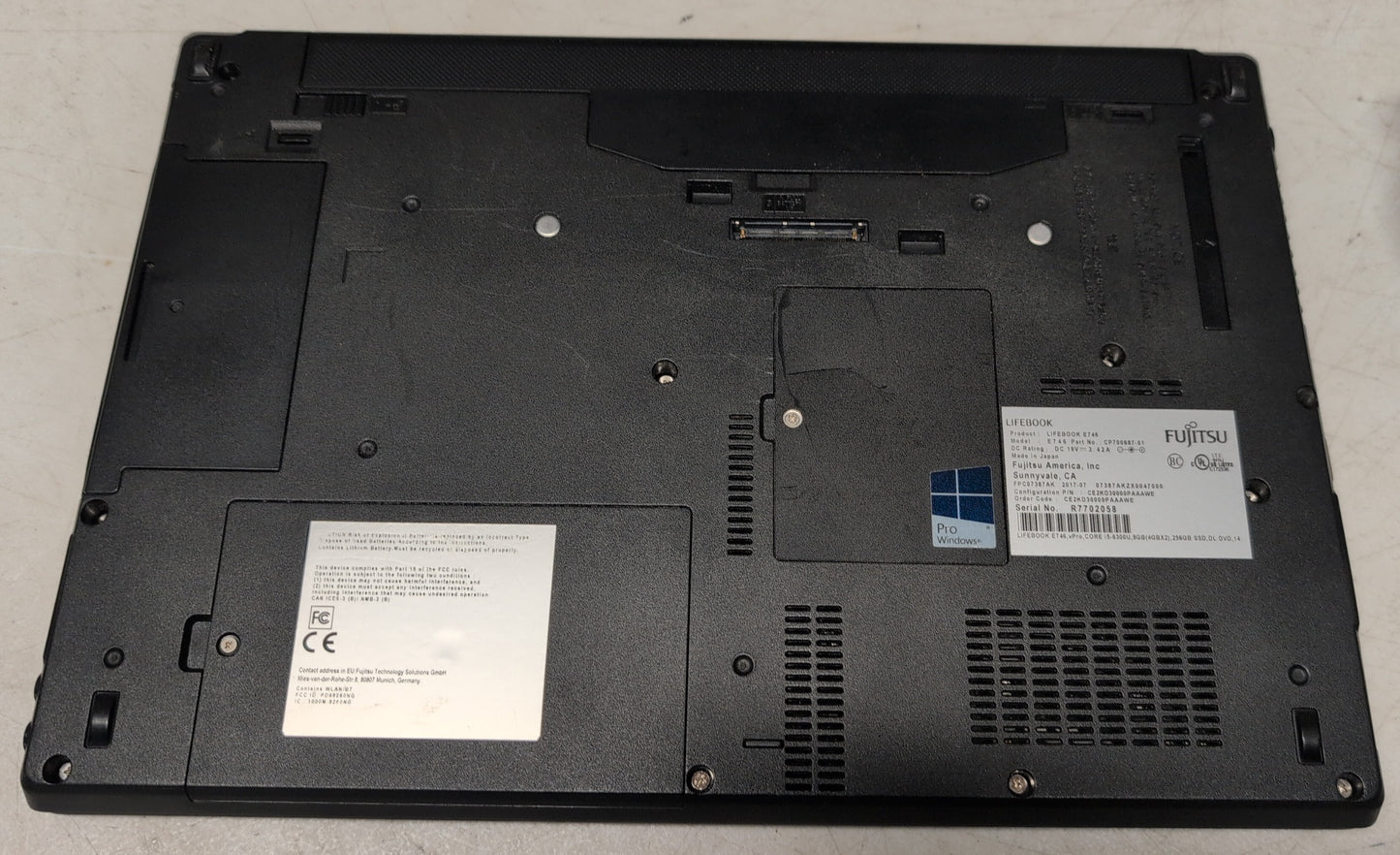 Fujitsu LIFEBOOK E746 Intel Core i5 Windows 11 Laptop