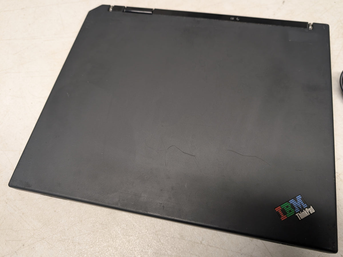 IBM ThinkPad T30 Windows XP Vintage Laptop